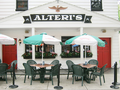 Alteri's Restaurant Storefront